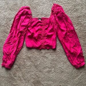 NWT vibrant pink puff sleeve top 💓 by a new day 💓 size XS